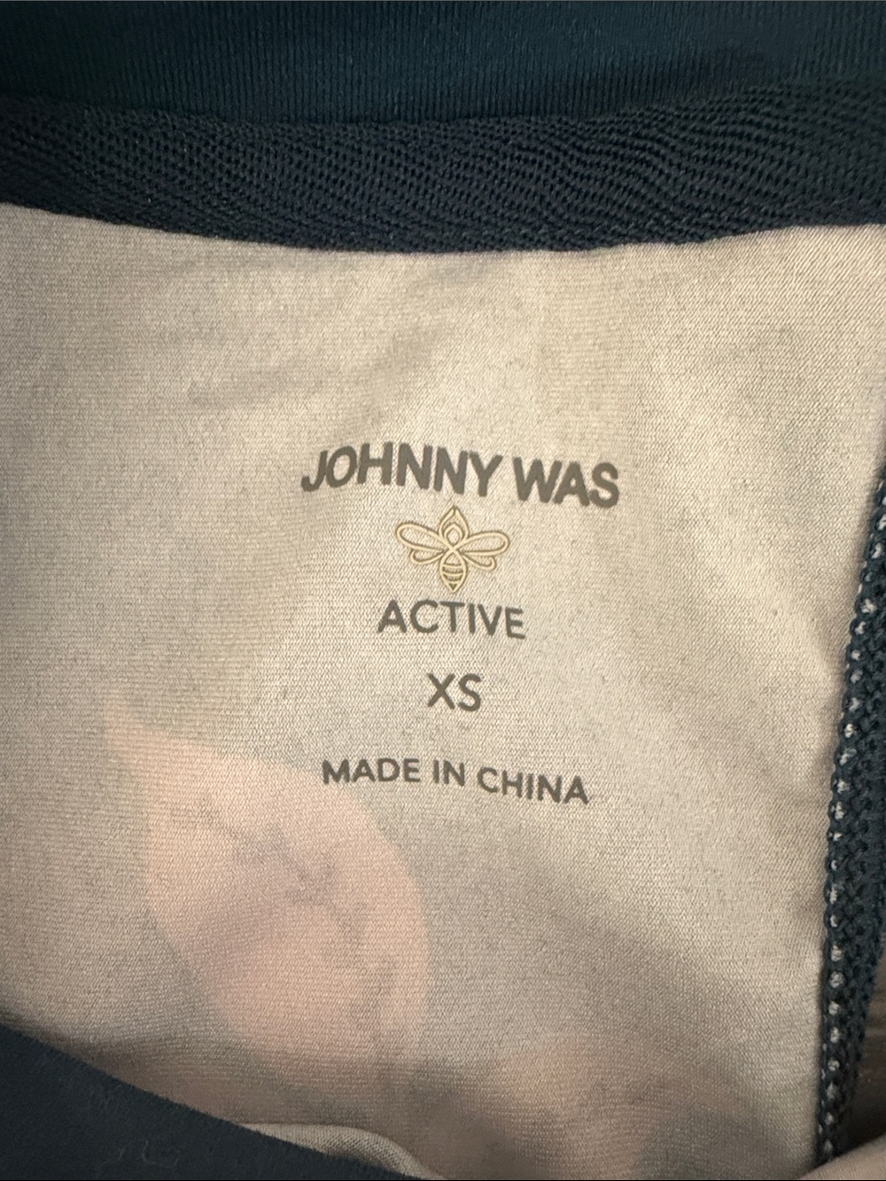 Johnny Was Active Floral Cap-Sleeve Blouse. Size XS. - Picture 4 of 6